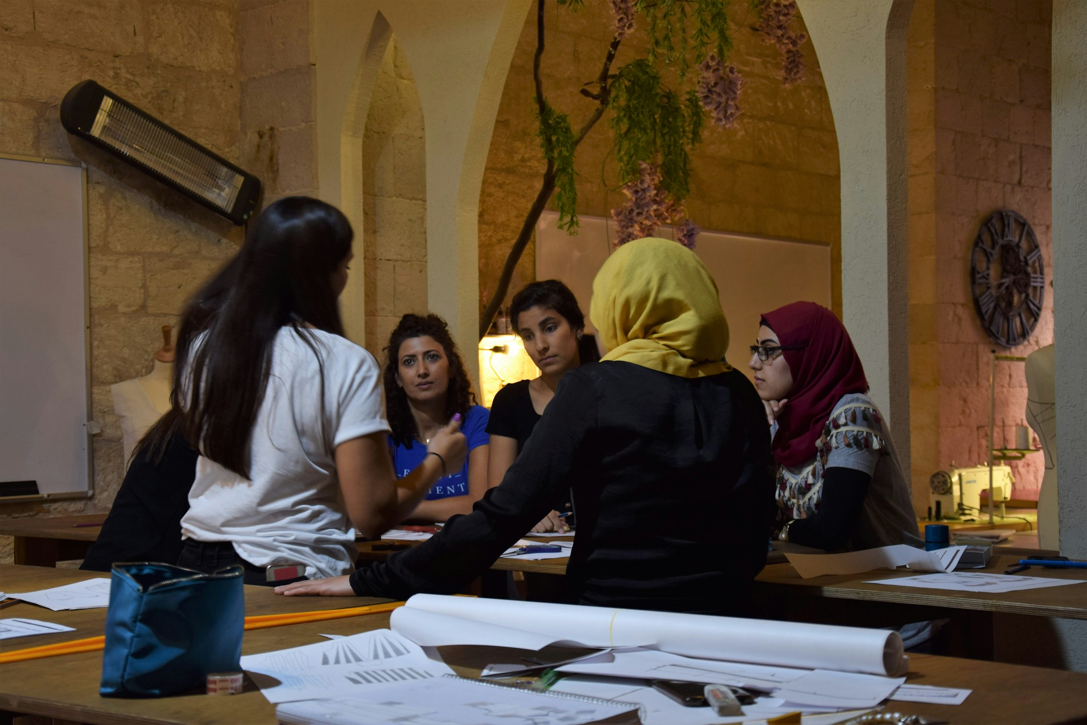 A collaborative workshop translating ideas into an operating model